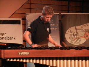 Colin Porchet - Champion fribourgeois 2017 de percussion